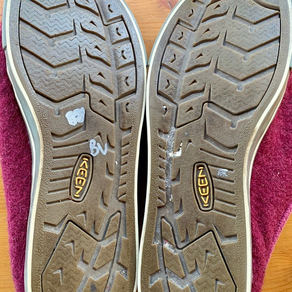 Keen Wool Clogs, Size 9, Wine with Orange - Picture 5 of 10